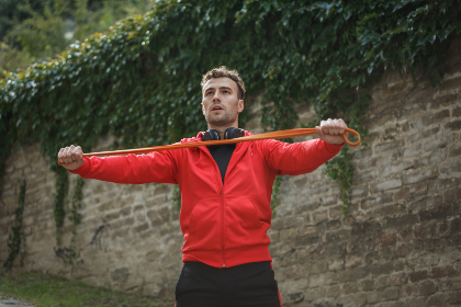 亚洲全国最大的人成网站